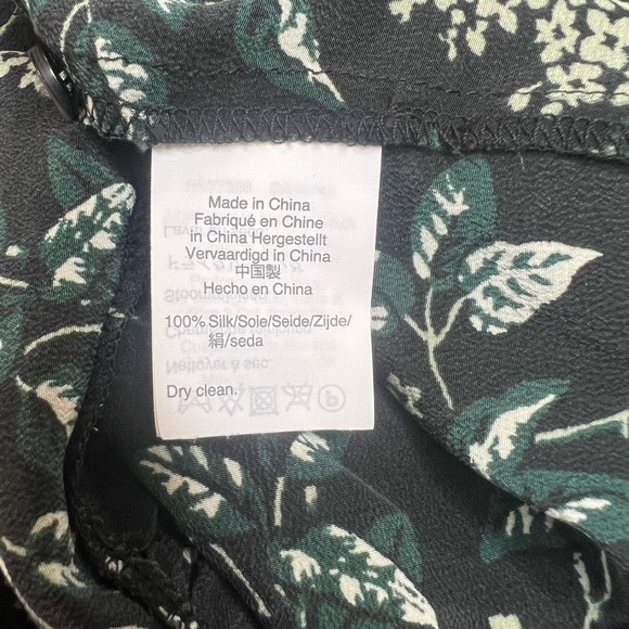 Madewell Silk Ruffle-Hem Wrap Top in Antique Flora Medium - Picture 8 of 10